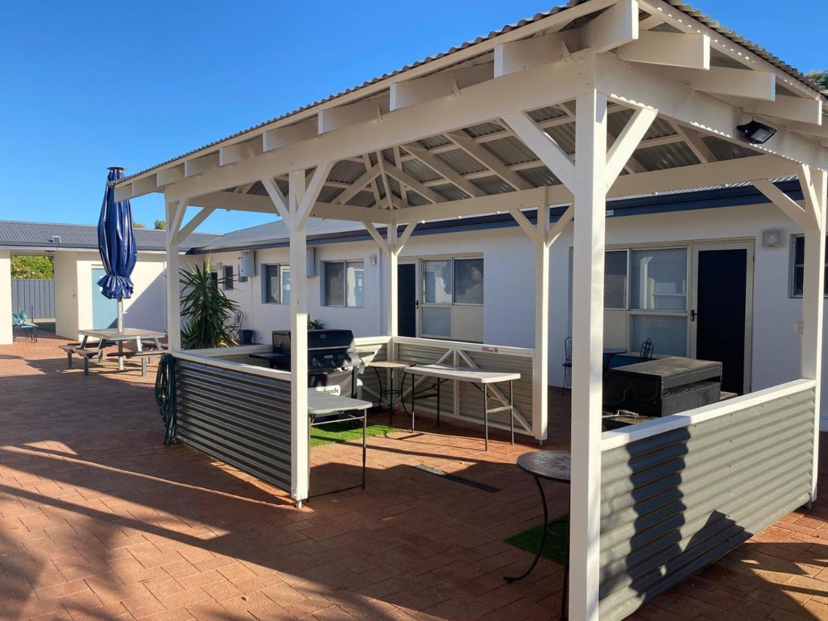 Api Pelican Beach Front Apartments Kalbarri Dış mekan fotoğraf