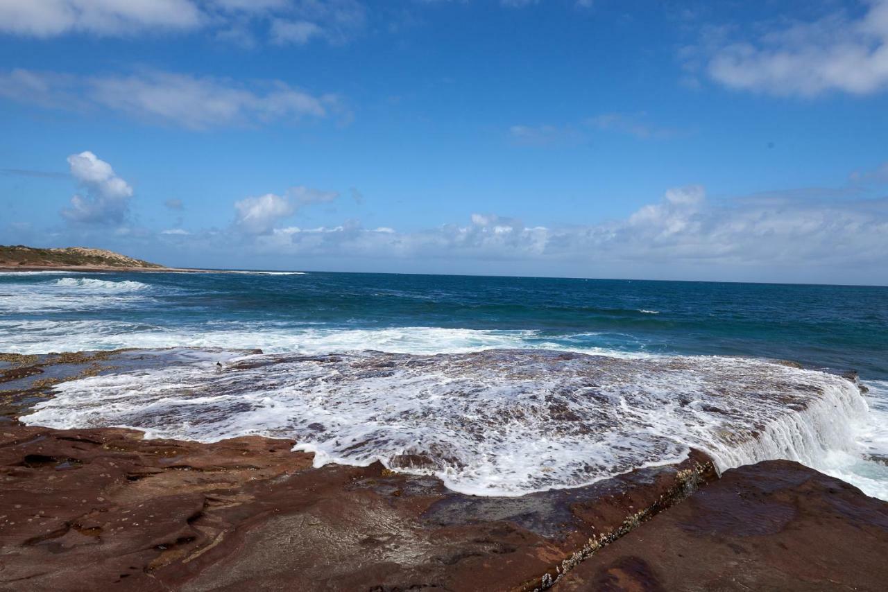 Api Pelican Beach Front Apartments Kalbarri Dış mekan fotoğraf
