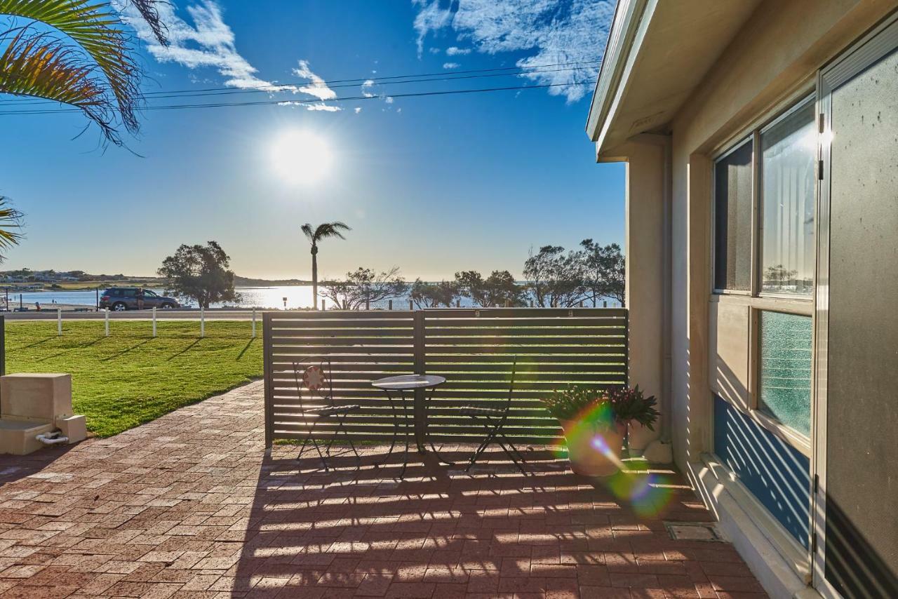 Api Pelican Beach Front Apartments Kalbarri Dış mekan fotoğraf